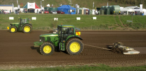 Tractor pull at Fieldays