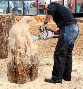 Warwick Lilley gives shape to Flossie the lamb.