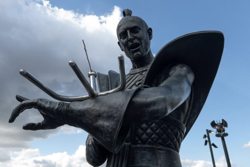 ‘A Jump to the Left’: Riff Raff Returns to Embassy Park