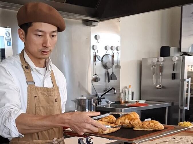 What it takes to make a Love Bite