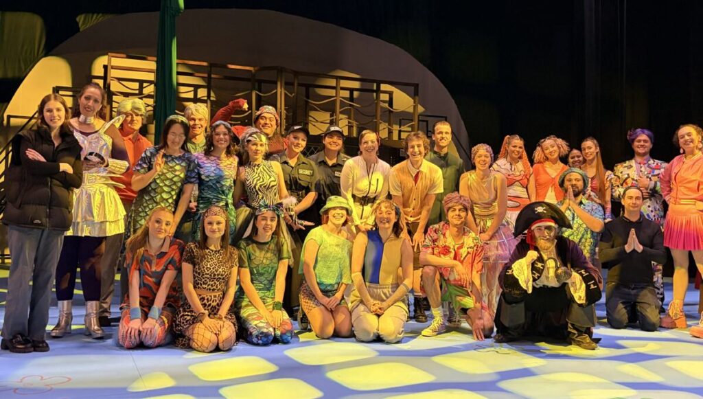 Who lives in a theatre on Clarence Street?