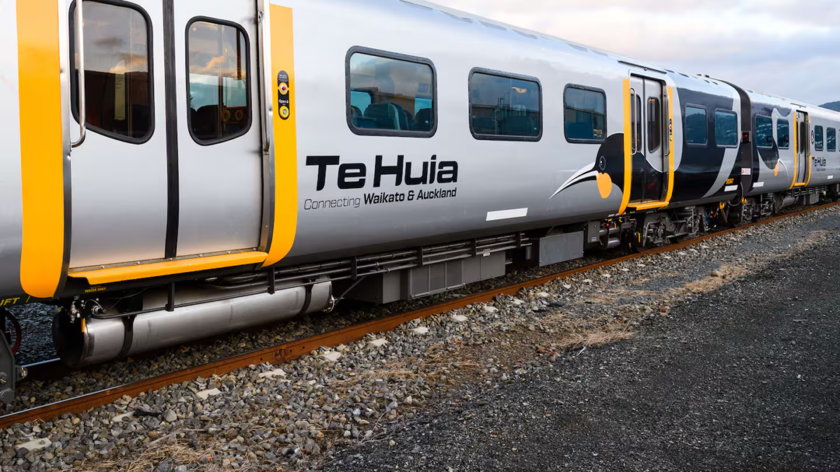 Fare increases for Te Huia as trial extends to 2027